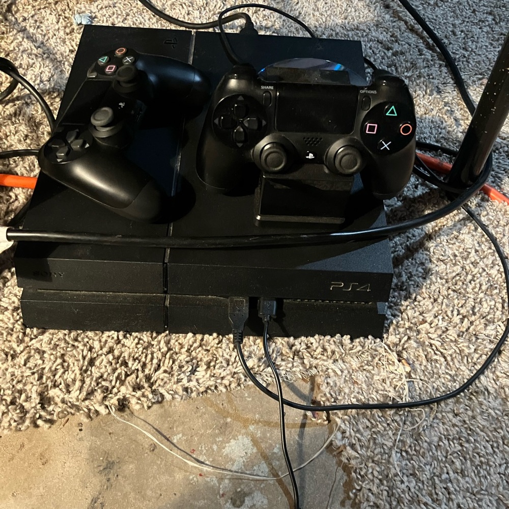 PS4
